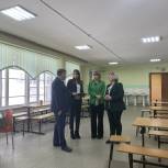 «Единая Россия» в Воронеже проверила, как обеспечивают школьников горячим питанием
