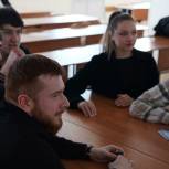 Грозненские студенты проверили свои знания в интеллектуальной игре «Российская наука»