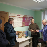 Активисты «Единой России» организовали площадки для сбора книг в многоквартирных домах