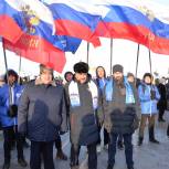 Леонид Черкесов приветствовал участников митинга, приуроченного ко Дню защитника Отечества