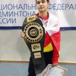 «Единороссы» помогли юной спортсменке принять участие в соревнованиях по панкратиону