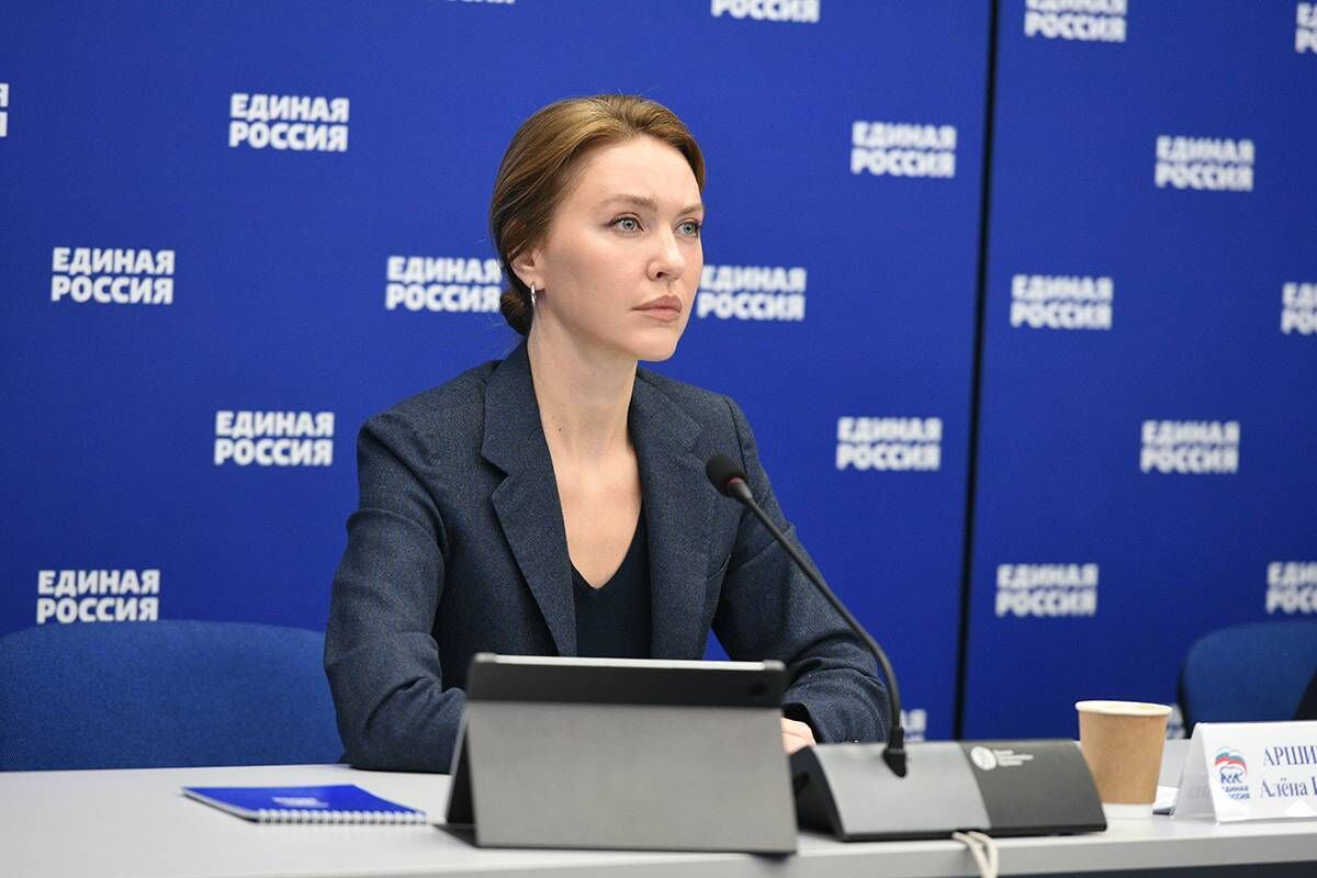 Госдума единогласно приняла в первом чтении законопроект «Единой России» об учёте срочной службы в армии при поступлении в вузы и колледжи