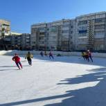 В Юрюзани прошел турнир по хоккею с мячом, приуроченный ко Дню защитника Отечества