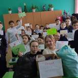 Взрослые и дети Моркинского района подготовили подарки военнослужащим к празднику