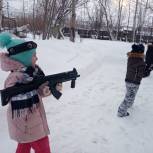 В Ухте «Единая Россия» участвует в организации бесплатных игр по лазертагу для детей