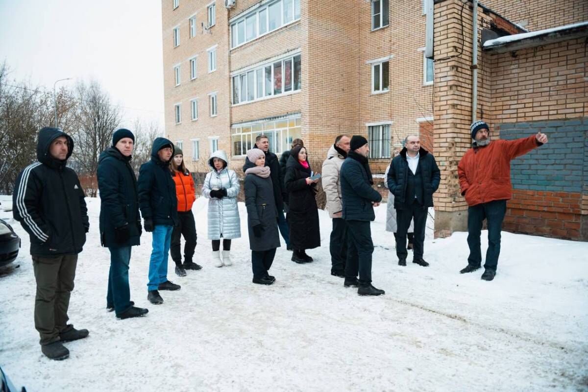 Партийцы Лосино-Петровского встретились с «Жителями МКД»