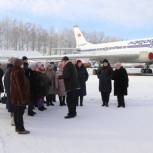 «Единая Россия» организовала для жителей Ульяновска экскурсию в музей истории гражданской авиации