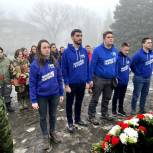 «Молодая Гвардия Единой России» почтила память членов подпольной антифашистской организации «Молодая гвардия»