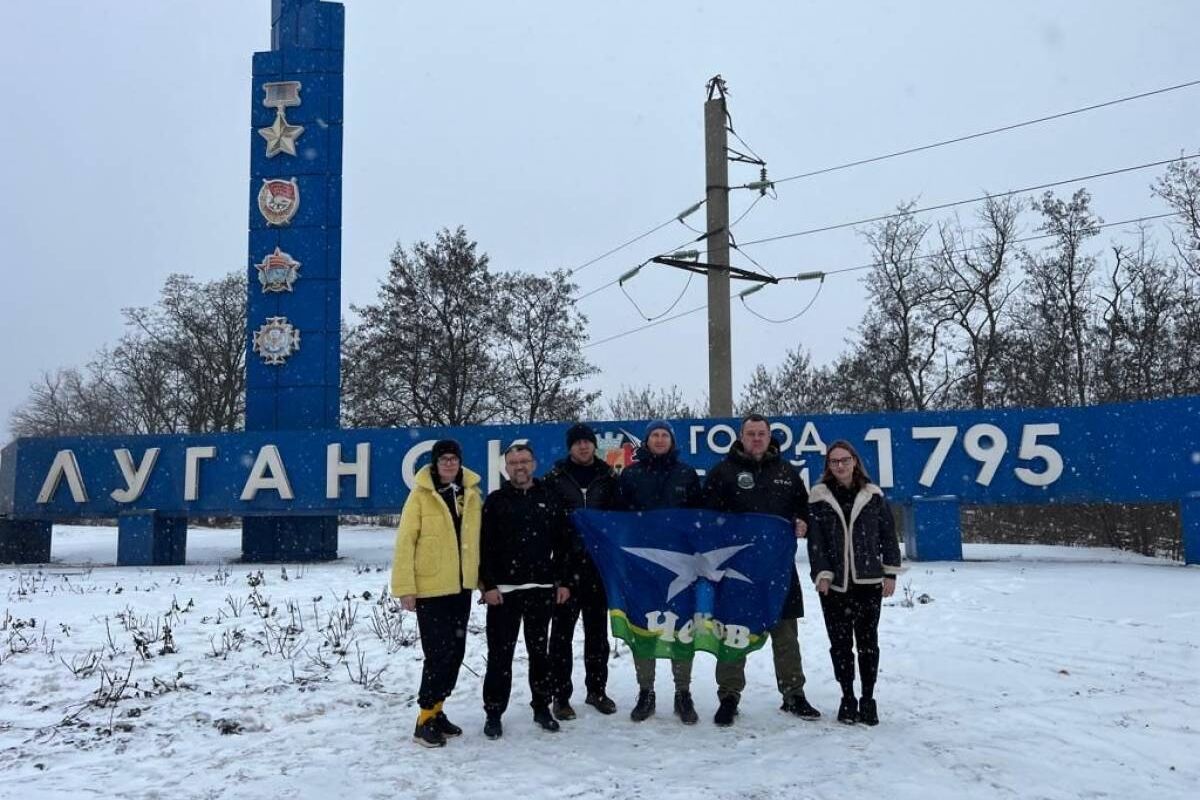 Чеховские партийцы посетили ЛДНР и передали гуманитарный груз