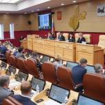 «Единая Россия» добавила денег на учебники школам Иркутской области с численностью до 750 учеников