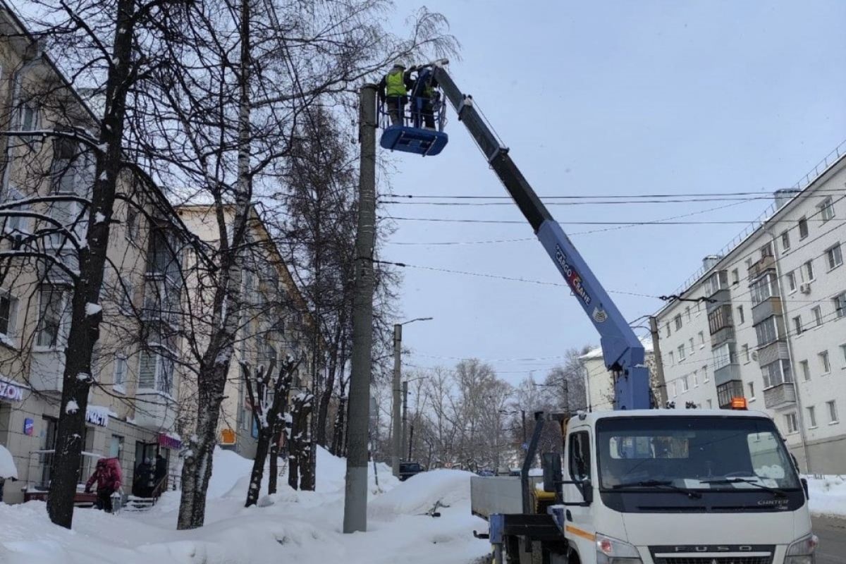 В Кирове установили более 230 новых светильников