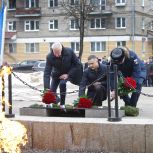 Память погибших защитников Отечества почтили в Пскове