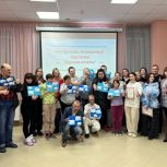 В Мончегорске Мурманской области «Единая Россия» организовала творческую мастерскую для людей с ОВЗ
