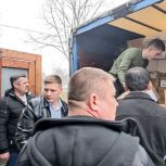 Стройматериалы, генераторы, мобильная баня: «Единая Россия» отправила помощь бойцам в зоне СВО