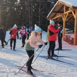 Курганские депутаты от «Единой России» присоединились к ежегодной гонке «Лыжня России-2024»