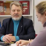 Павел Аверин провел личный прием граждан в Штабе общественной поддержки Рязанской области