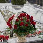 В КЧР в День защитника Отечества почтили память земляков, в разные года павших за Родину
