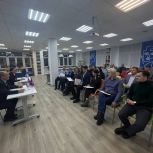 Депутат Госдумы Виктор Селивёрстов встретился с секретарями первичных отделений «Единой России» запада Москвы