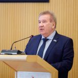 Борис Хохряков выступил с отчётом о деятельности окружного парламента за 2023 год