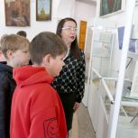 При поддержке «Единой России» в Волжском Волгоградской области открылась выставка о Великой Отечественной войне