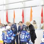 Владимир Нетёсов принял участие в церемонии открытия ледовой арены «Айсберг» в Борисоглебске