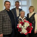 Участницу Сталинградской битвы Александру Алексеевну Нестеренко поздравили с 99-м днем рождения