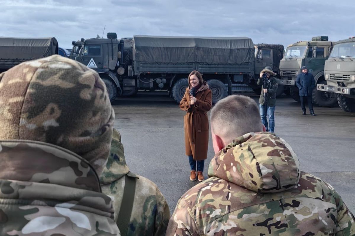 Когогина вместе с КАМАЗом доставила очередную партию гуманитарного груза бойцам, находящимся в зоне СВО