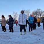 «Спорт и здоровье — неразделимы»: сторонники «Единой России» проводят спортивные праздники для жителей Северной столицы