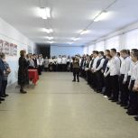 В Каратузском районе открыли Парту Героя