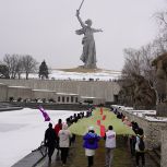 «Единая Россия» и МГЕР провели памятные мероприятия в День разгрома немецко-фашистских войск в Сталинградской битве