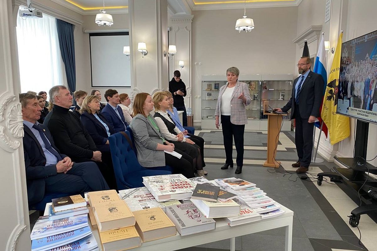 Серию книг «Собиратели Земли Русской» презентовали в Национальной библиотеке