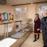 Тысячи отремонтированных и построенных школ: промежуточные итоги реализации президентских программ в РФ