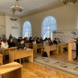 Анна Соломеина провела «Урок парламентаризма» в политехническом колледже Каменска-Уральского
