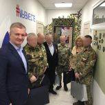 Алла Полякова и Дмитрий Дениско поздравили семьи военнослужащих с Днем защитника Отечества