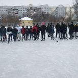 В рамках марафона «Сила России» состоялся хоккейный матч в Ленинском районе Пензы