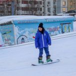 Открытый урок по катанию на сноуборде прошел в Дзержинском в рамках марафона «Сила России»