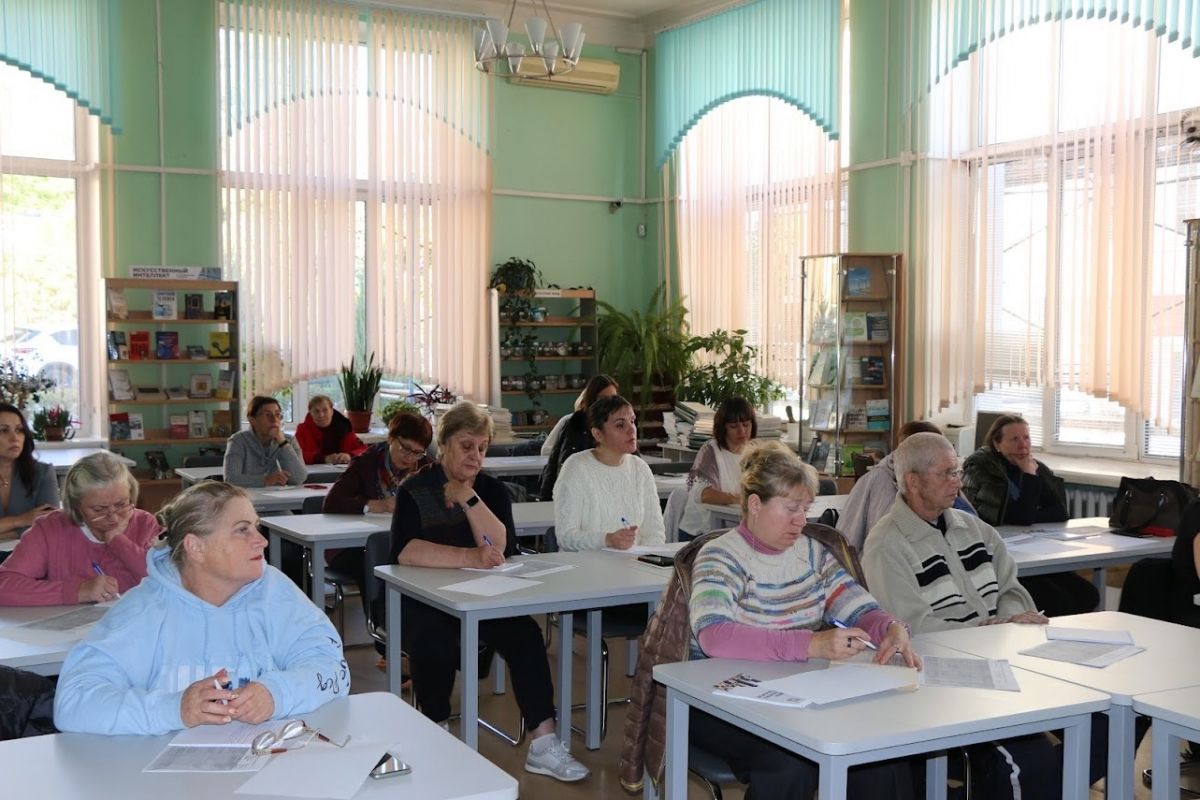 Школа грамотного потребителя приглашает на обучение активистов МКД