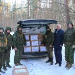 Председатель Брянской областной Думы Валентин Суббот передал на границу гуманитарную помощь