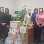 Сторонники «Единой России» Октябрьского района собрали гуманитарную помощь для участников СВО