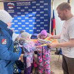 В преддверии Дня защитника Отечества в исполком  «Единой России» переданы открытки для бойцов СВО