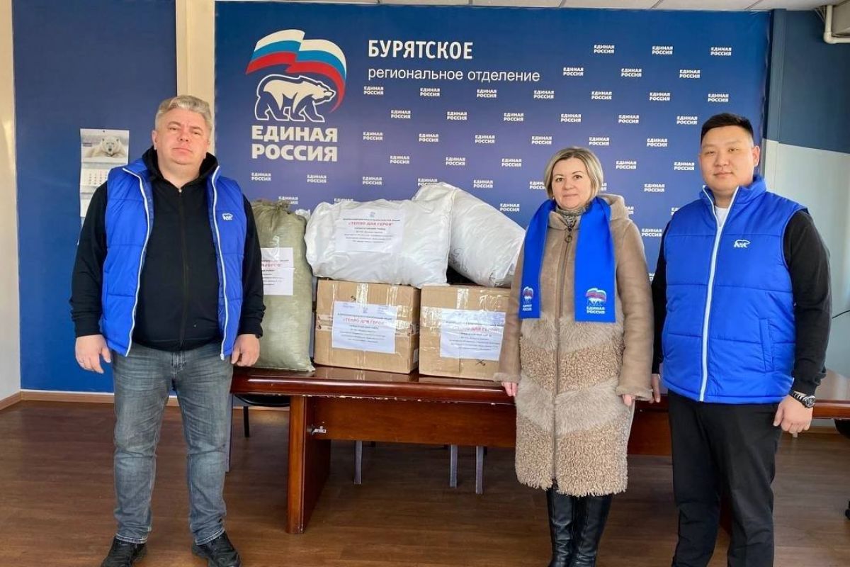 Тарбагатайское отделение «Единой России» поддержало всероссийскую акцию «Тепло для героя»