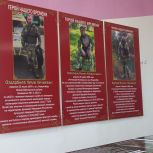 В Ножай-Юртовском районе «Единая Россия» открыла Парты Героя, посвященные участникам СВО