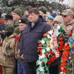 Белгородские партийцы приняли участие в митинге, посвященном Дню памяти воинов-интернационалистов