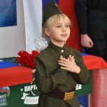 В Троицком технологическом техникуме открыли парту героя