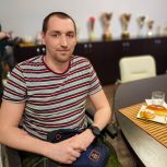 Сенатор от Липецкой области Максим Кавджарадзе пообещал помочь с операцией бойцу СВО