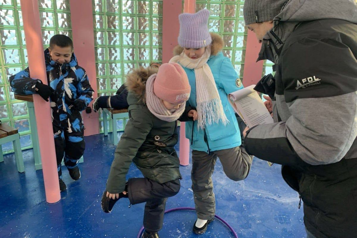 Дети пися  