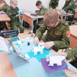 Школьникам Семи лиственниц рассказали о повадках и особенностях самого крупного наземного хищника планеты