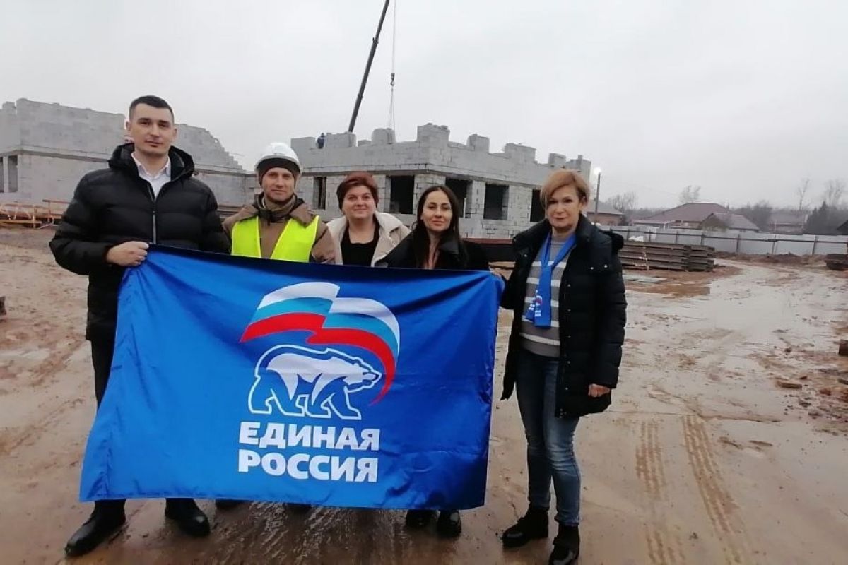 В Чудово активно строится детский сад