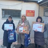 Волонтеры партии «Единая Россия» передали подарки бойцам, проходящим лечение в госпитале