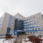 Организацию медпомощи для вынужденных переселенцев посмотрел депутат Госдумы Иван Солодовников